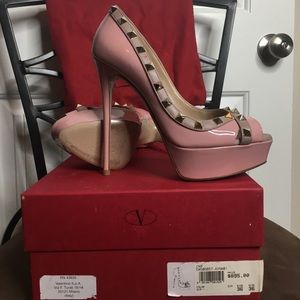 Valentino Pumps